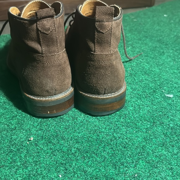 Johnston and Murphy suede chukka boots